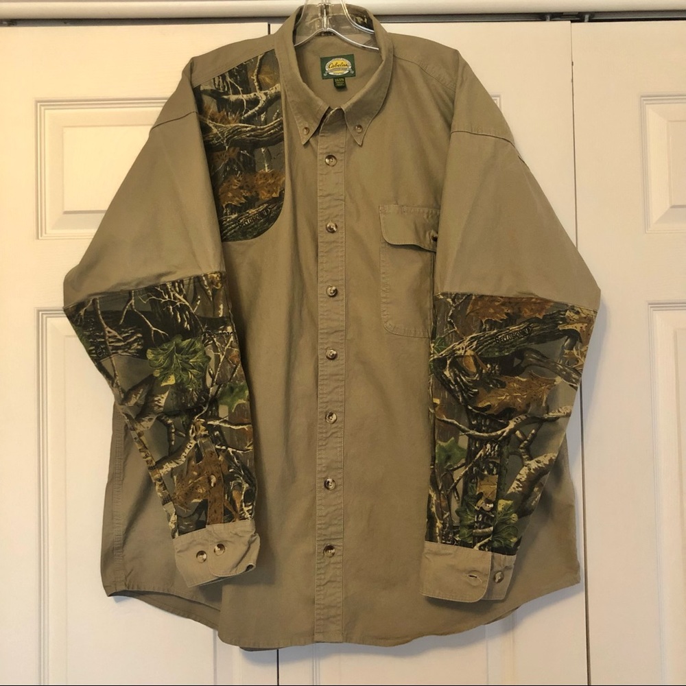 Cabela’s men’s tan long sleeve button down w/Seclusion 3D detailing. 2XLT XXLT